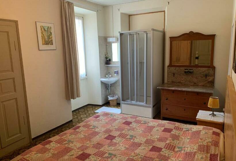 Hotel Albergo Calancasca Ristorante Jaipur