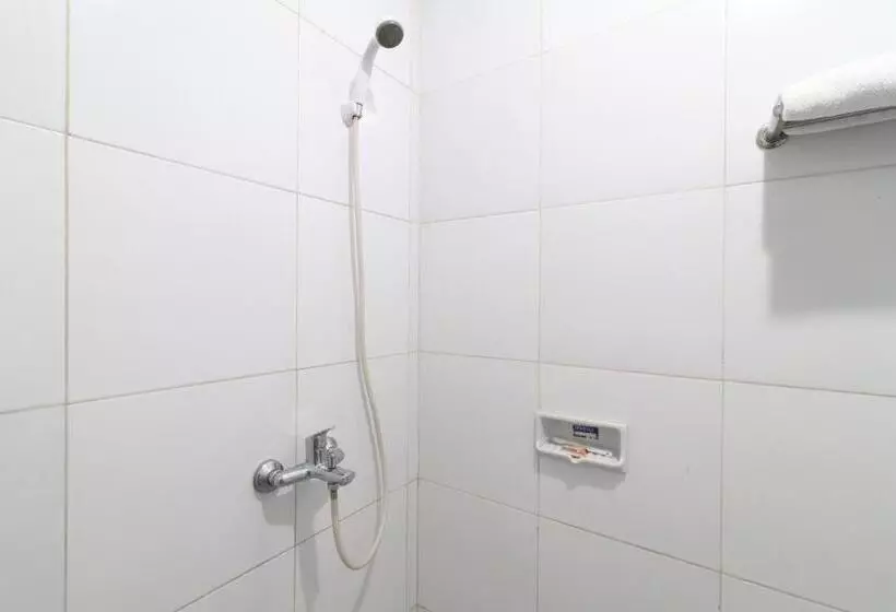 Ams Hotel Koja