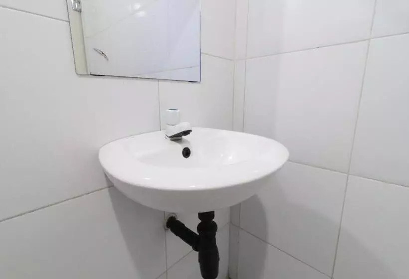 Ams Hotel Koja