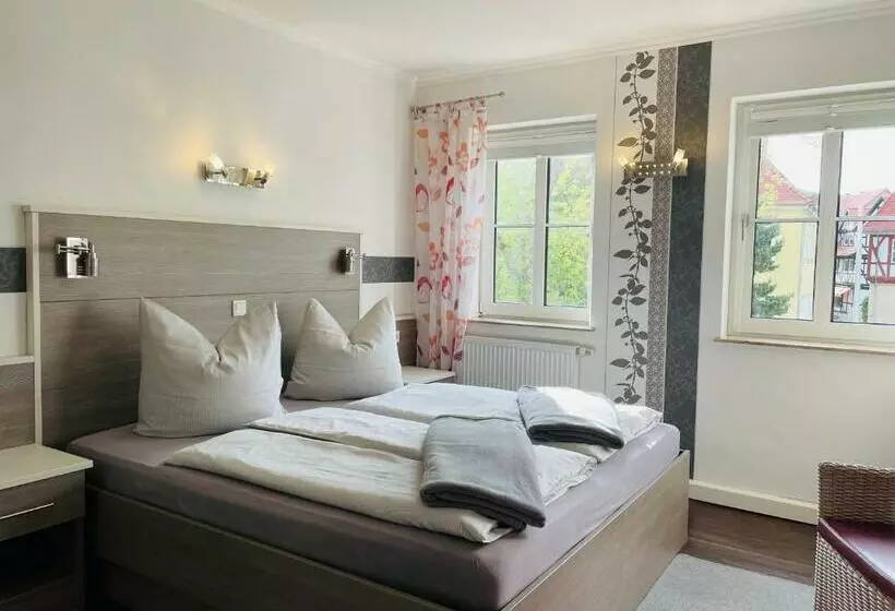 Hotelli Café Feldmann & Pension