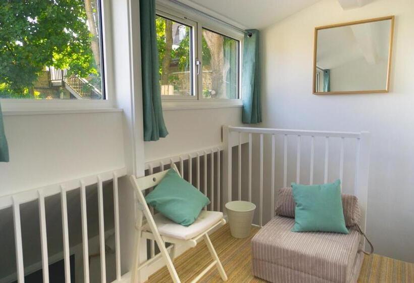 Hotell Largigi, Free Parking, Close To The Beach And Town Centre Rooms