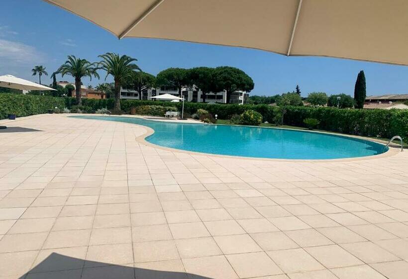 هتل Studio Moderne Port De Mandelieu Proche Mer