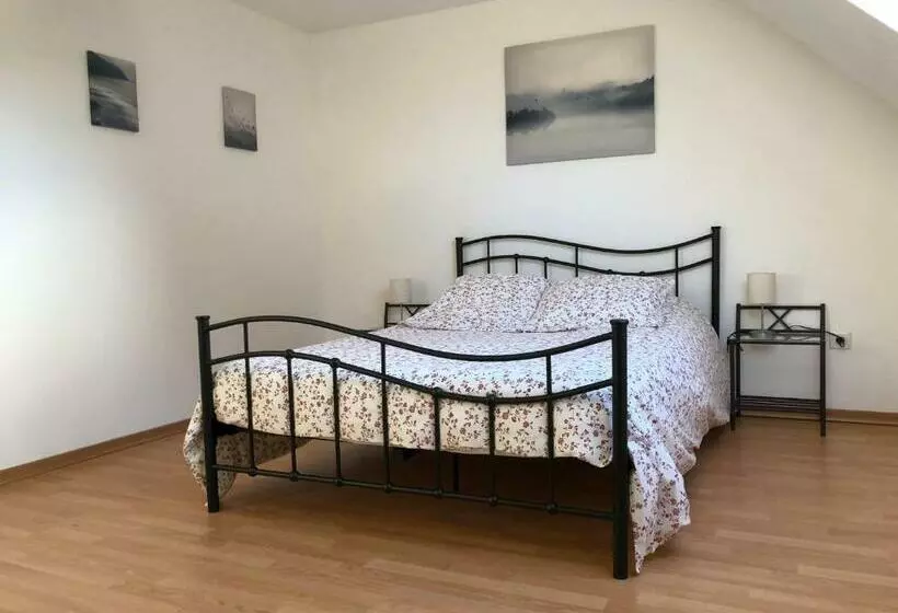 Majatalo Chez Suzanne