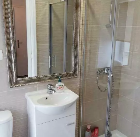 ペンション Victória Guest House