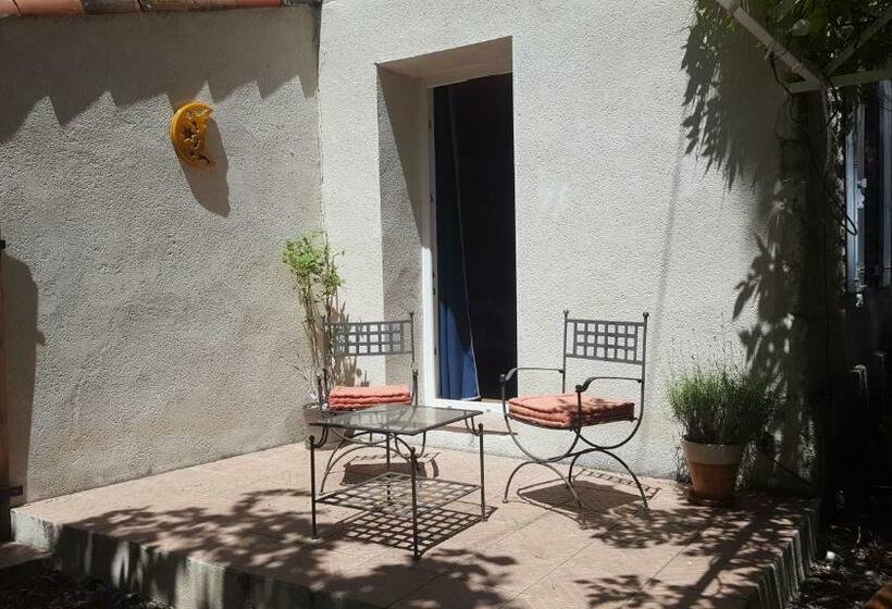 צימר Domaine De Bonnet