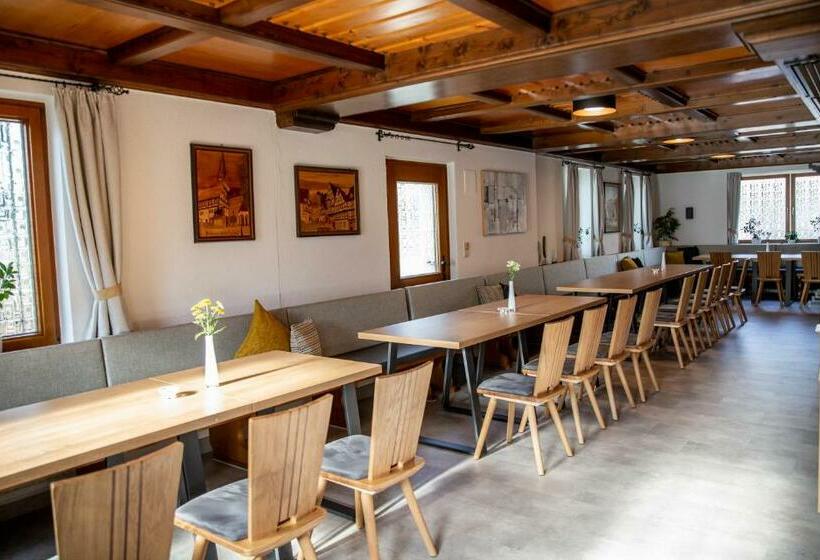 호텔 Linde Restaurant Monika Bosch Und Martin Bosch Gbr