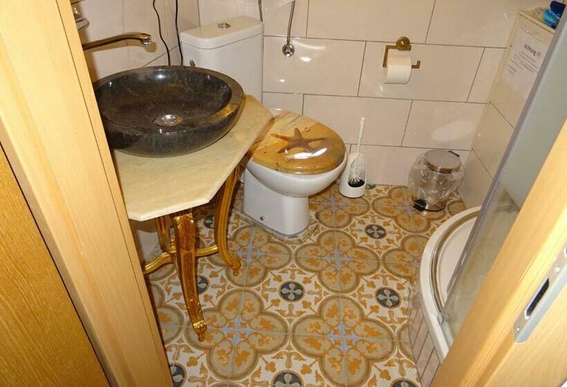 膳宿费 Art Ddr Eig Bad Dir Im Zim, 3 Og, Treppensteigen Kein Fruehhstück Keine Kueche Nur Uebernachtung Par