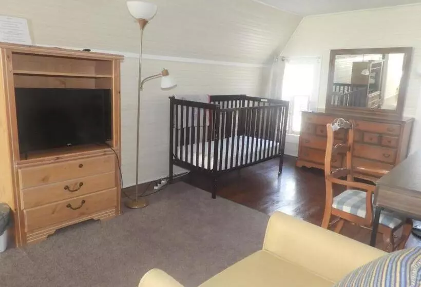 Majatalo Brick House Retreat