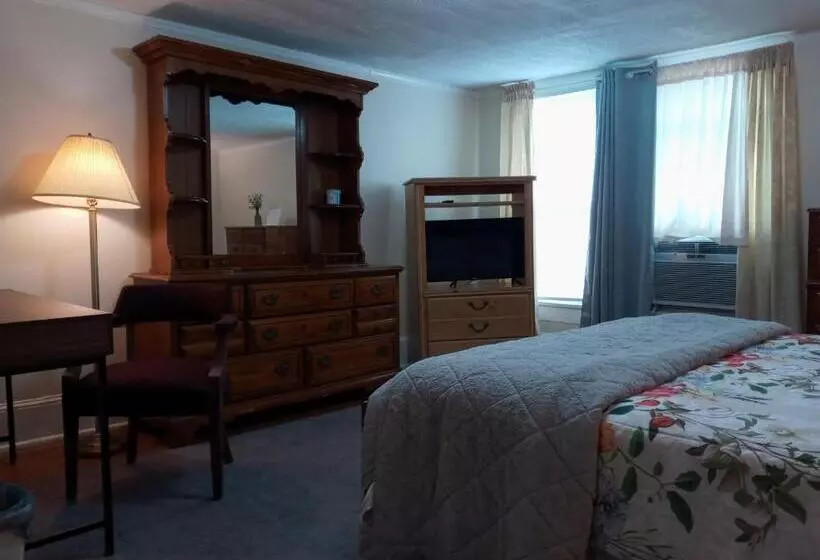 Majatalo Brick House Retreat