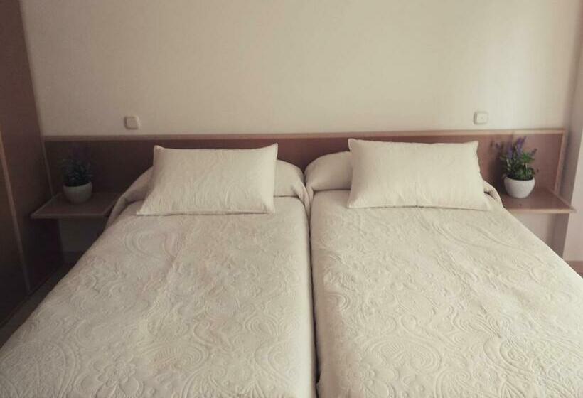 بنسيون Cascadas De Puente Ra