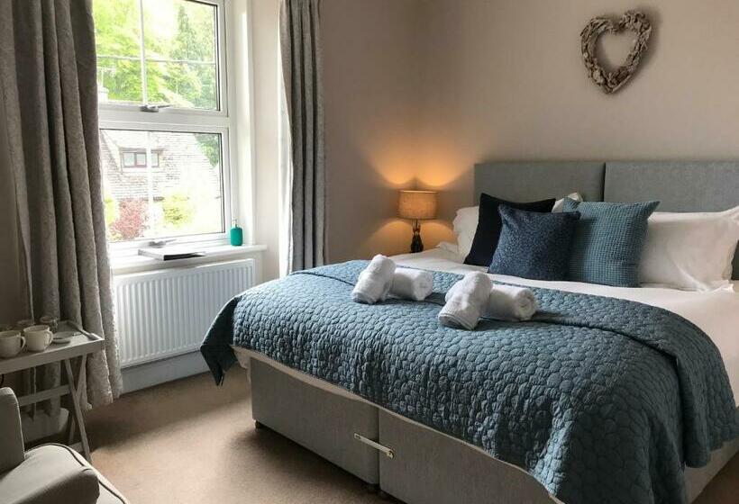 Tawburn House Boutique B & B