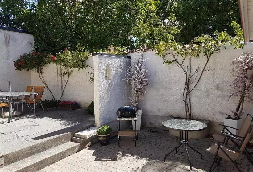 Adelsgatan 36 Lägenhetshotell, Gotland Living And Meeting