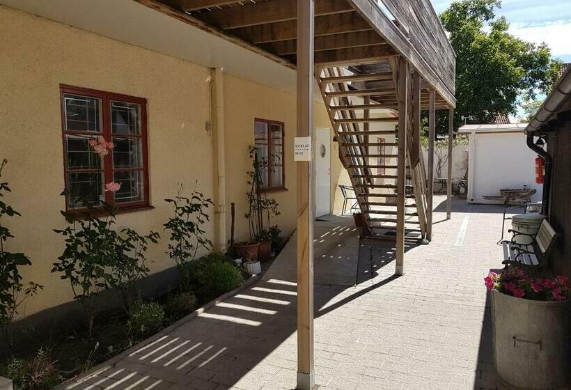 Adelsgatan 36 Lägenhetshotell, Gotland Living And Meeting