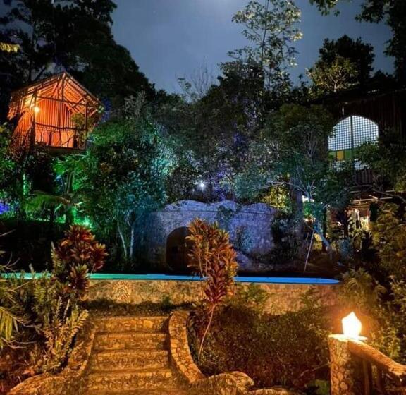 Общежитие Sanctuaria Treehouses Busuanga