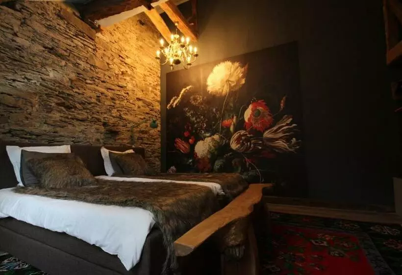 ベッドアンドブレックファースト La Vie En Rose