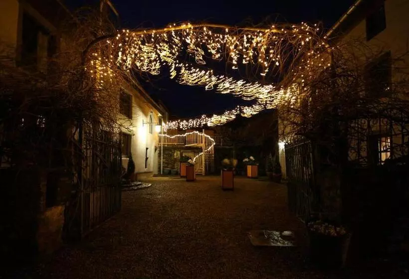 ベッドアンドブレックファースト La Vie En Rose