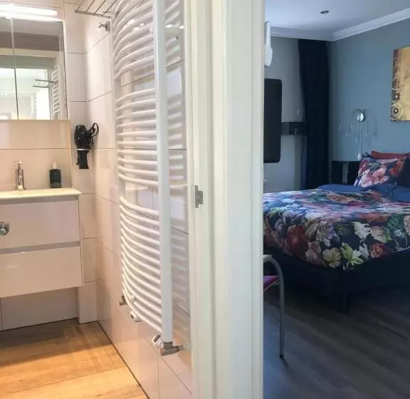 Aamiaismajoitus (B&B) Sea More