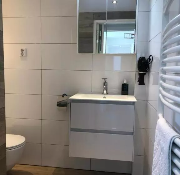 Aamiaismajoitus (B&B) Sea More