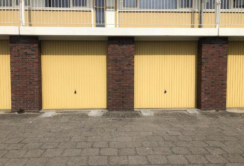 تختخواب و صبحانه Sea More