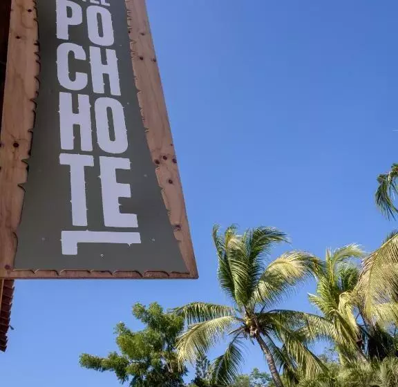ホテル Pochote Mazunte