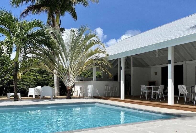 هتل Domaine Saint François