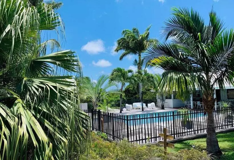 هتل Domaine Saint François