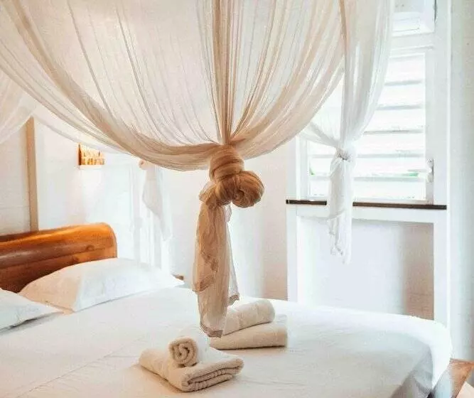 هتل Domaine Saint François