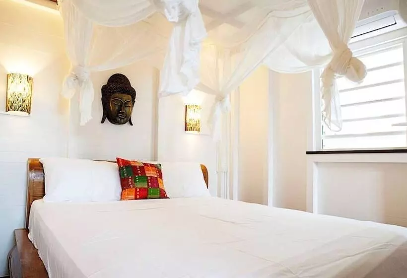 هتل Domaine Saint François