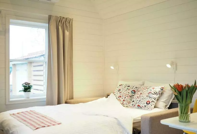 Majatalo Kristina Attefall I Västerhaninge