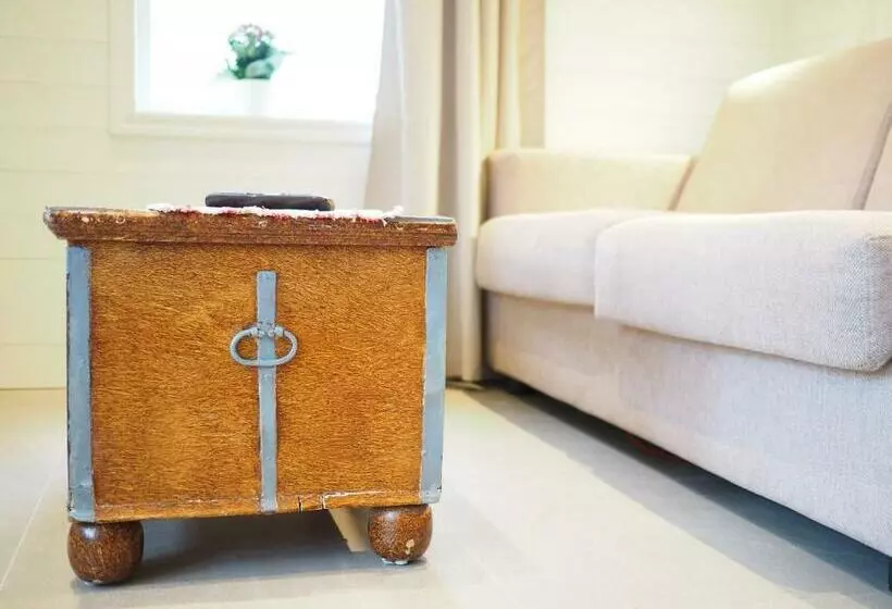 Majatalo Kristina Attefall I Västerhaninge