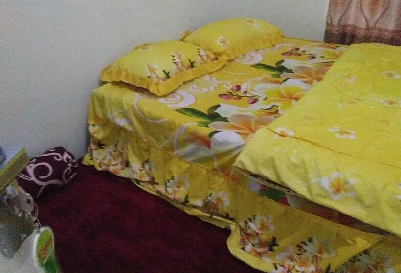 פנסיון Zahra Syariah Home Stay