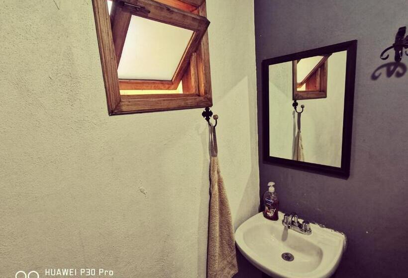 فندق صغير Posada Mi Angel