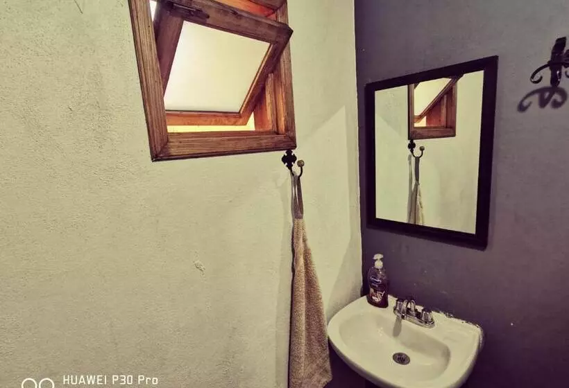 Retkeilymaja Posada Mi Angel