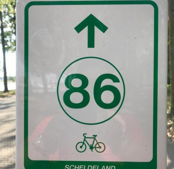 Aquavilla Bed & Breakfast