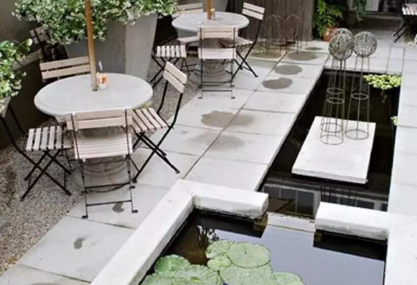 Aamiaismajoitus (B&B) Bredasdorp Square