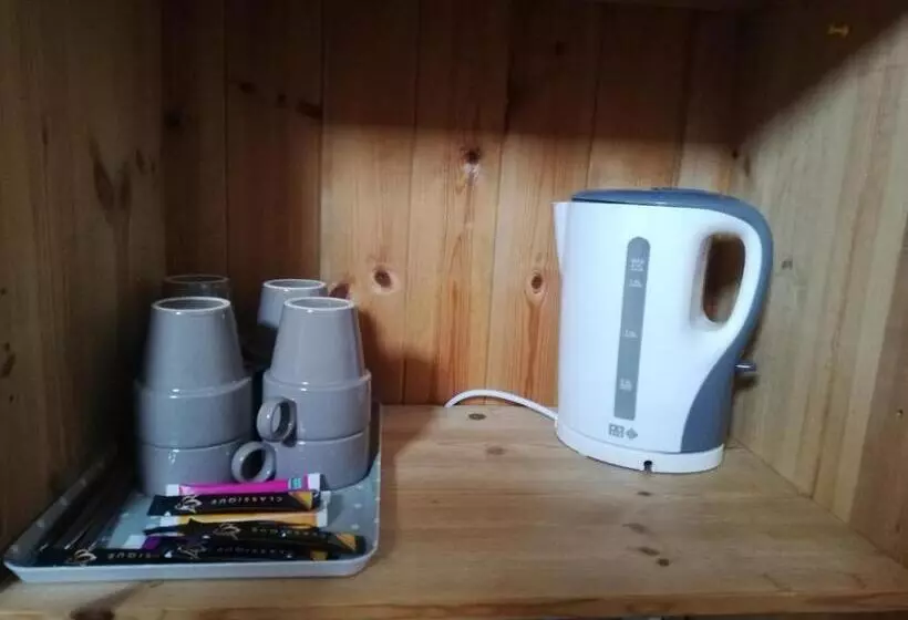 Aamiaismajoitus (B&B) Celine Home