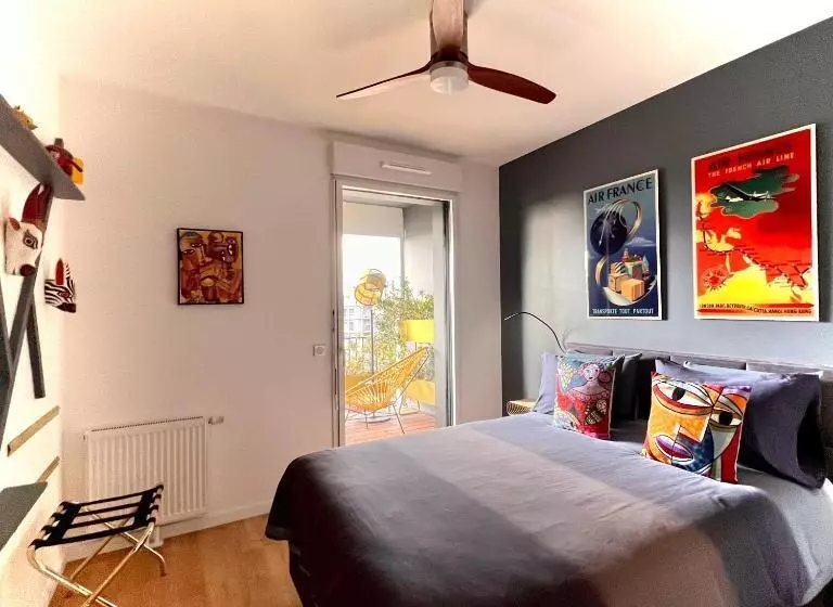 ベッドアンドブレックファースト Chambre D Hôtes Sur île De Nantes