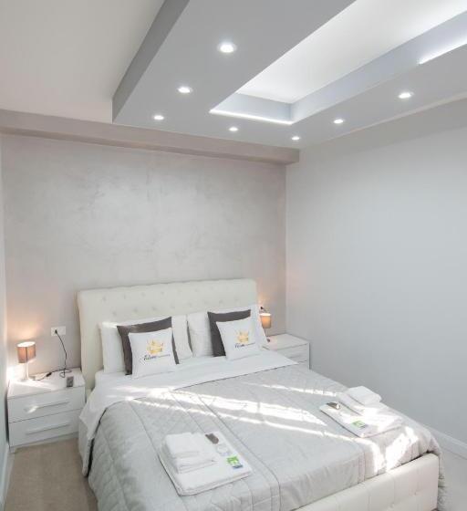 تختخواب و صبحانه Klemi, Rooms In Old Town Dolomia Best Home Check In Automatico