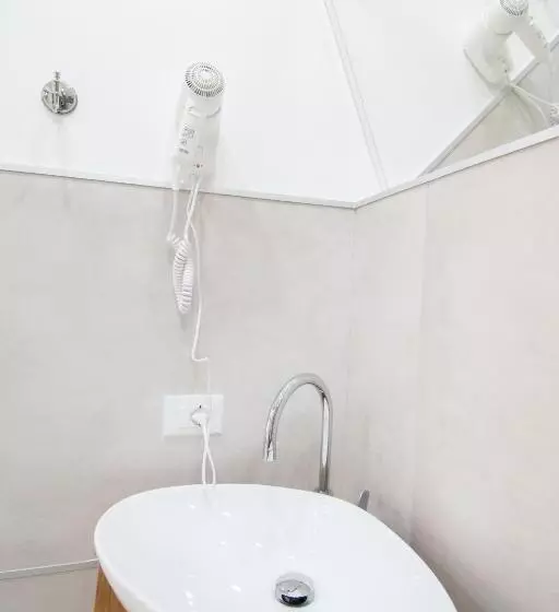 تختخواب و صبحانه Klemi, Rooms In Old Town Dolomia Best Home Check In Automatico