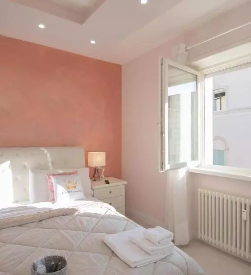 تختخواب و صبحانه Klemi, Rooms In Old Town Dolomia Best Home Check In Automatico