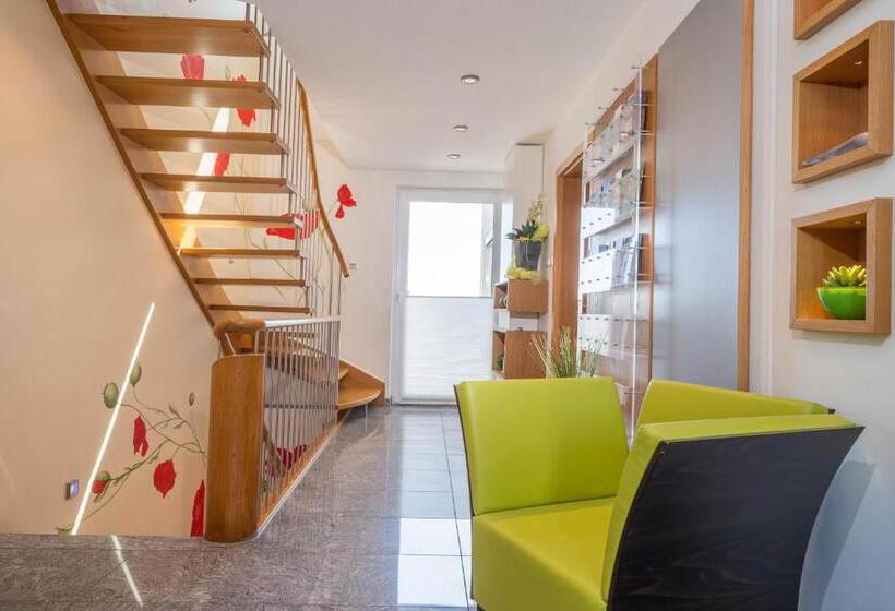 Otel Ferienhof Berger Ug