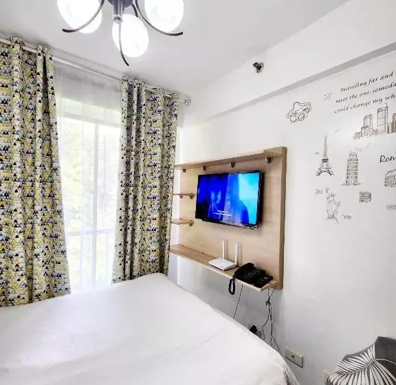 Northpoint Condo Free Airport Pick Up For 3 Nights Stay Or More