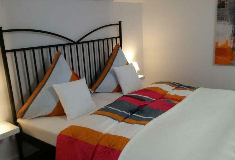 بنسيون Haus Sonnenblick  Apartments