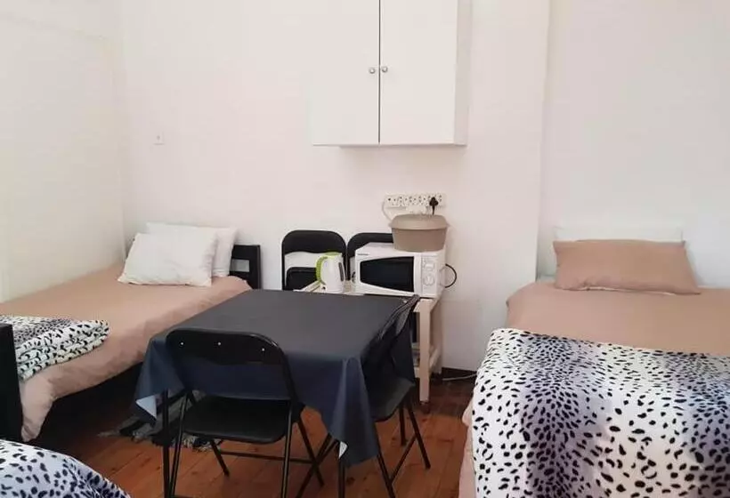 پانسیون Reis N Rus