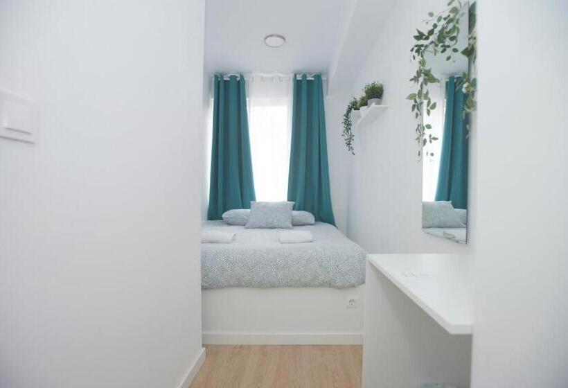 هاستل Porto Automatic