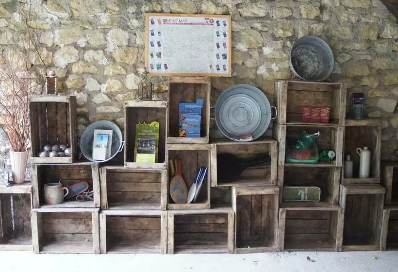 Aamiaismajoitus (B&B) ô 156