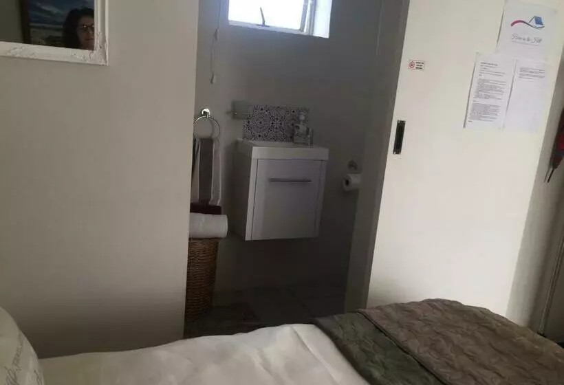 Aamiaismajoitus (B&B) House On The Hill Paradise Beach