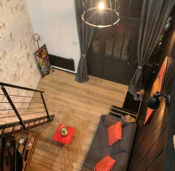 مبيت وإفطار L Atelier Planqué