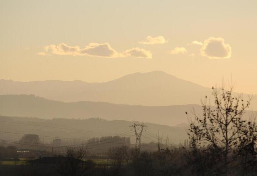 צימר La Torre Di Longara