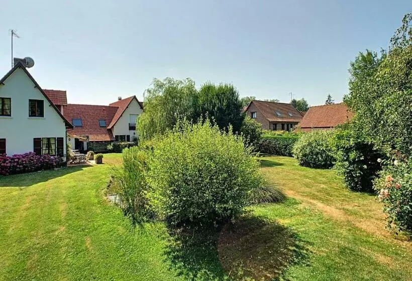 ベッドアンドブレックファースト Le Clos De L’ermitage